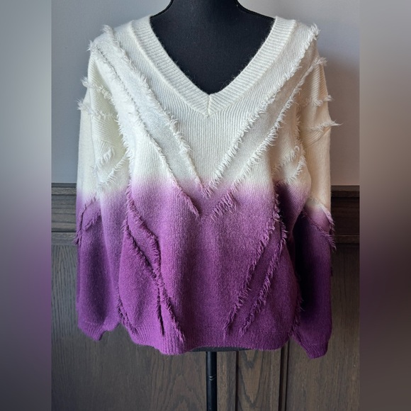 Sweet Love Sweaters - Sweet Lovely by Jen  Purple and Cream V-Neck boho fringe Sweater S/M